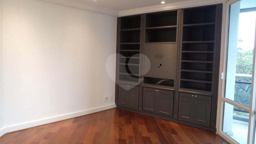 Apartamento para alugar com 4 suítes em Alto da Boa Vista, São Paulo, SP