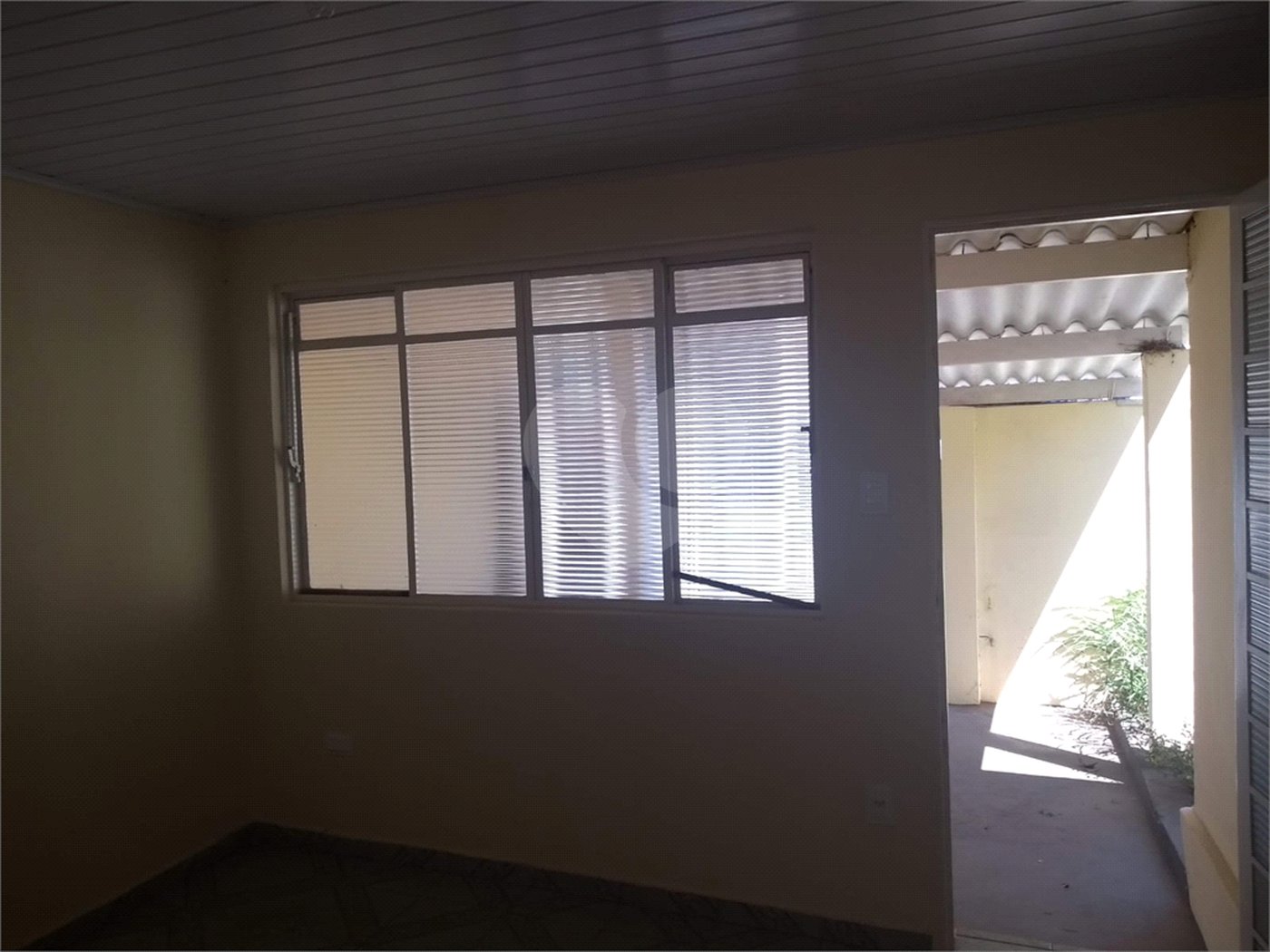 Casa á venda no Jardim são Batista.