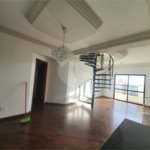 Apartamento Cobertura, no Condomínio Porto Sol.