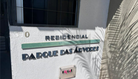 Casa à venda com 2 quartos no condomínio Parque das Árvores, São Carlos - SP