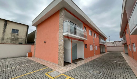 Apartamento à venda com 2 quartos, sendo 1 suíte,  em Maitinga, Bertioga, SP