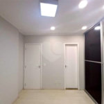 Apartamento no Edifício Torres di Itália.