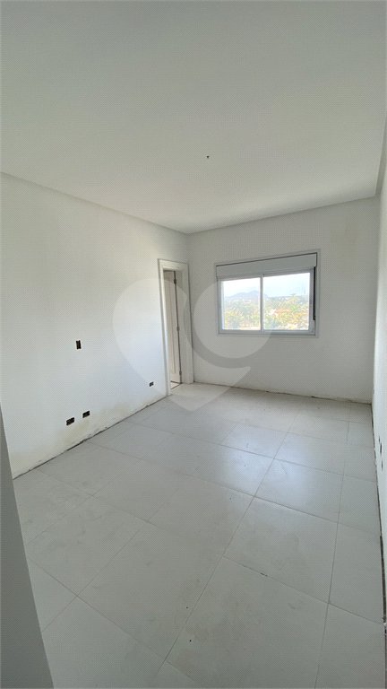 Apartamento alto padrão Guarujá