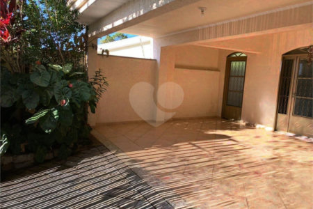 Seu novo lar te espera no Jardim Nova São Carlos – espaço, conforto e uma localização que faz toda diferença!
