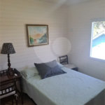 Casa Ampla com 5 Dormitórios, Piscina e Lazer Completo em Terreno de 1.260 m²
