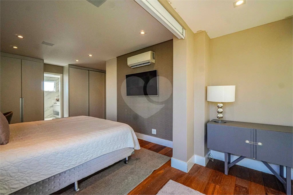 Apartamento para venda em Vila Mariana com 4 quartos, sendo 4 suítes , 250m²