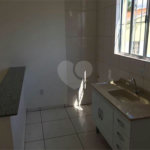 Apartamento a venda em Atibaia com 2 dormitórios.