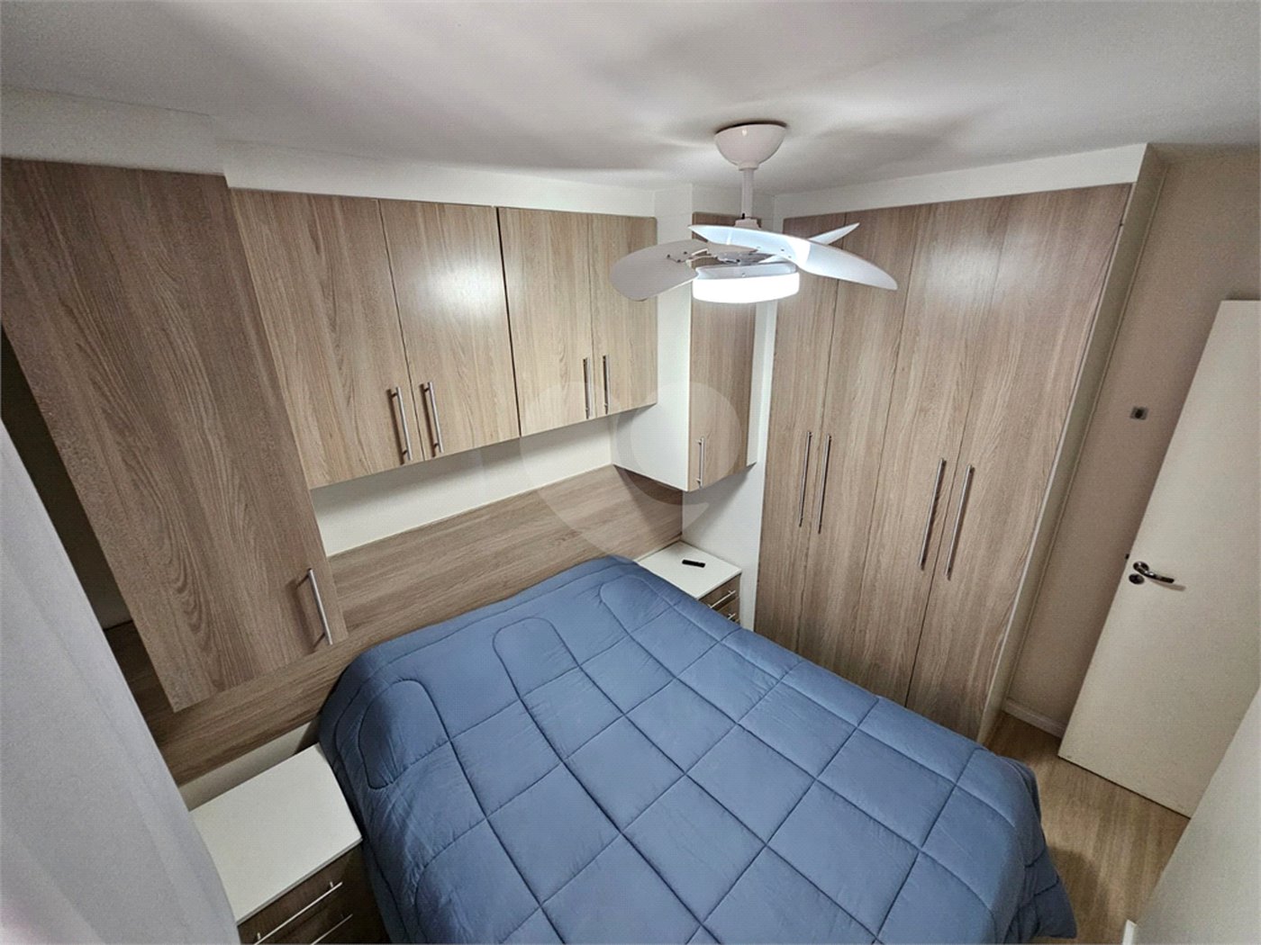 Apartamento a venda ao lado do Shopping Andorinha 2 quartos 1 vaga