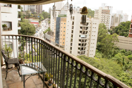 Apartamento à venda com 3 quartos, sendo 3 suítes, em Vila Andrade, São Paulo - SP