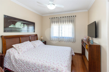 Apartamento à venda na Vila Mariana com 4 dormitórios