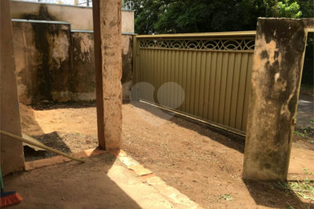 Terreno no Jd. Santa Felícia dispondo de 300m² muito bem localizado