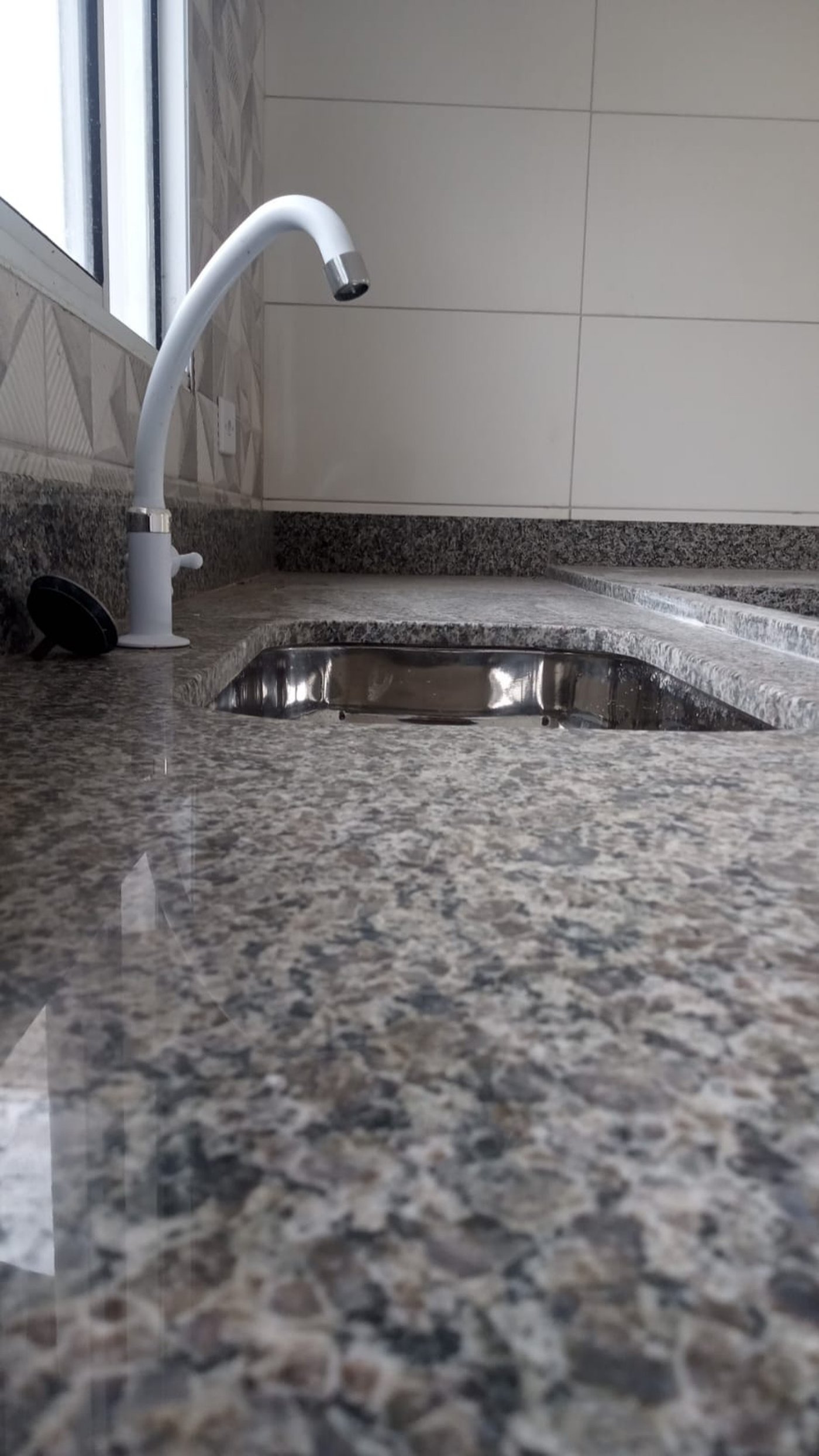 Casa à venda com 2 quartos, sendo 1 suíte, em Bopiranga, Itanhaém - SP