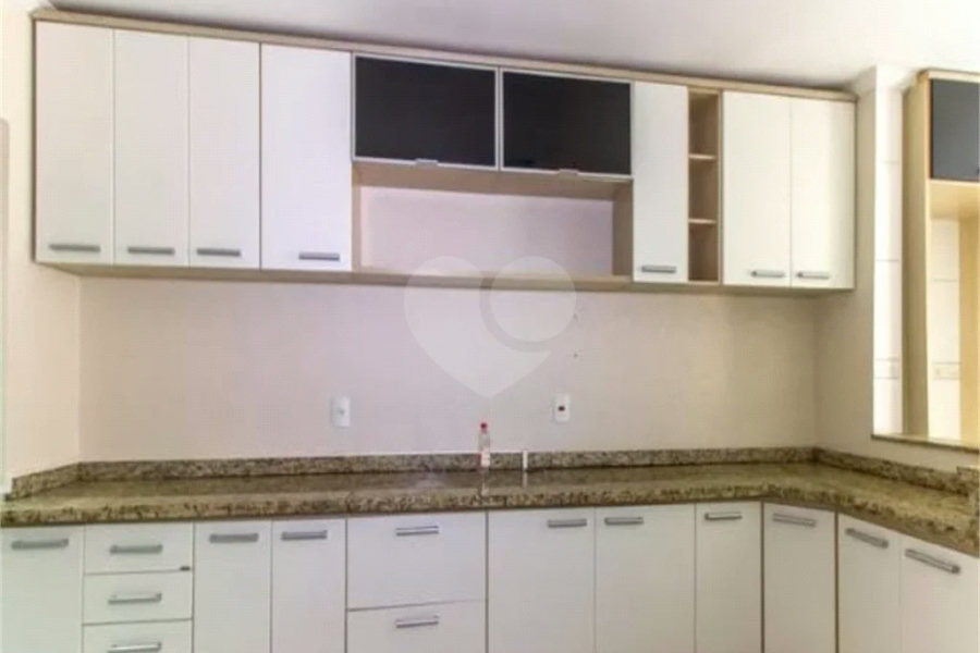 Casa à venda com 3 suítes em Chácara Mafalda, São Paulo, SP