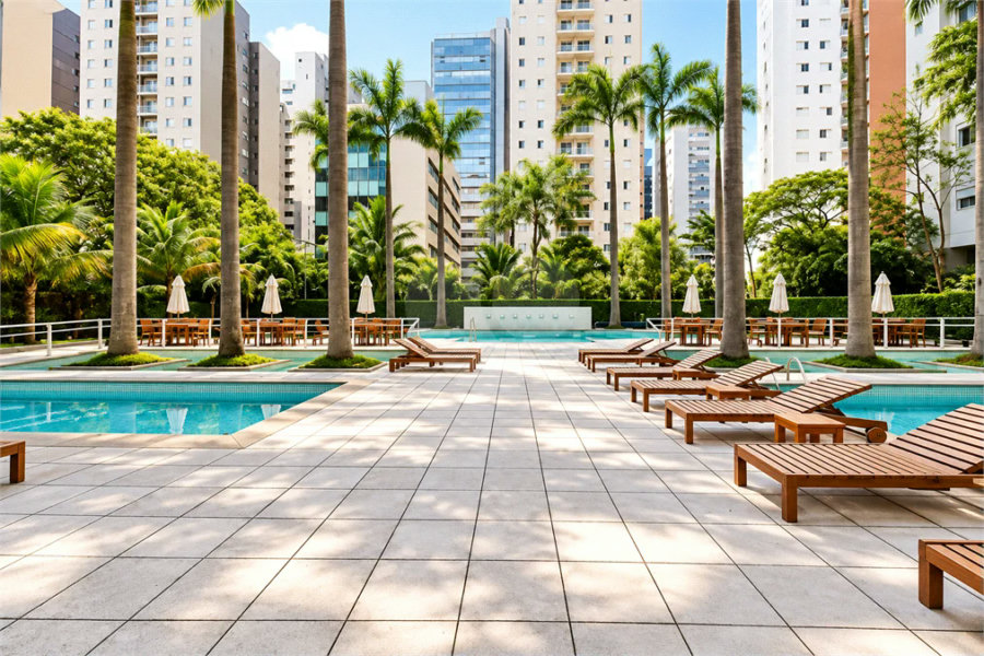 Vila Olímpia - | 128 m² | 3 Suítes | 4 Vagas - Condomínio Clube