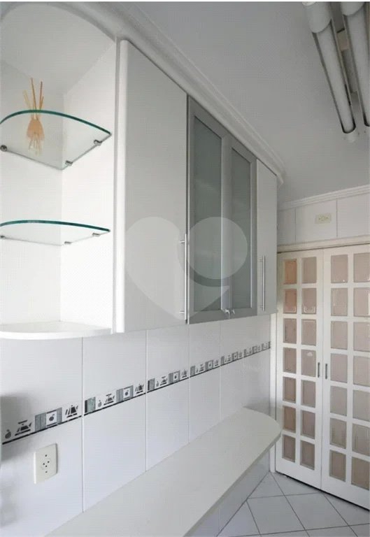 VENDA Apartamento de 55 m² | 2 dormitórios | Varanda | 1 Vaga Coberta – Bem Localizado - Mooca