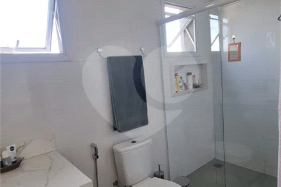Sobrado com Piscina à Venda no Terras de Treviso – Piracicaba/SP