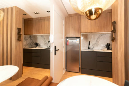 Studio Mobiliado em Moema | 29m² Pronto para Morar ou Investir