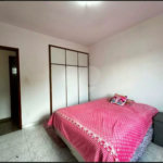 Casa com 124m² , 3 dormitórios , 4 vagas de garagem , à venda , na Vila Sacadura Cabral em Santo André.