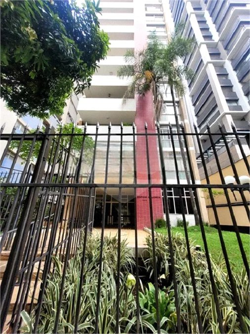 Apartamento à venda com 5 quartos em Santa Cecília, São Paulo
