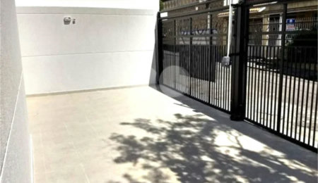 Casa à venda com 2 quartos no condomínio Residencial Fernandes, São Paulo - SP