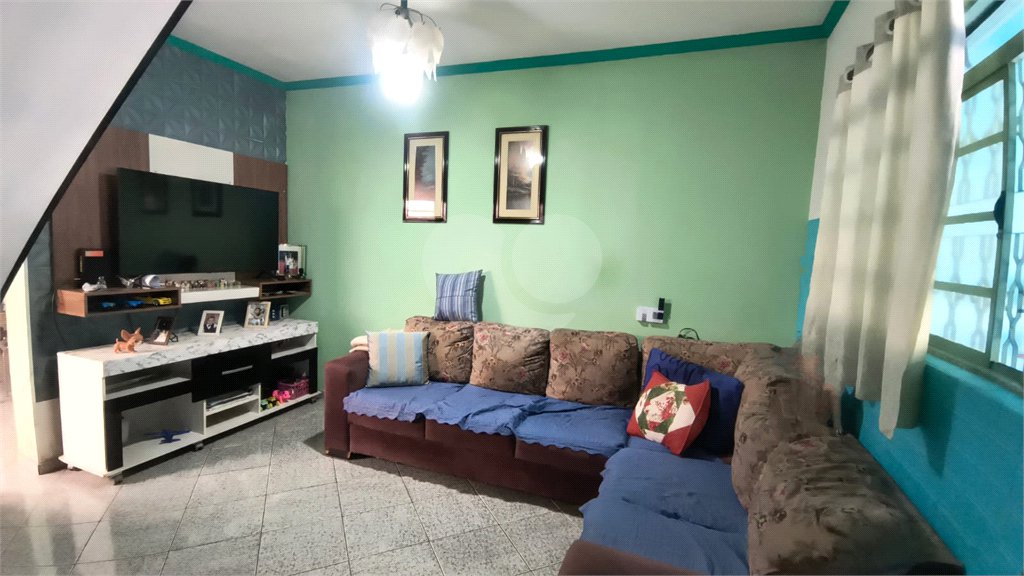Sobrado á venda no bairro santa felícia