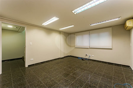Prédio inteiro comercial á venda e locação na Vila Leopoldina.