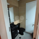 Sala comercial na Oscar Freire à venda Sala coml à venda na Oscar Freire OPORTUNIDADE Sala coml esquina. Rebouças