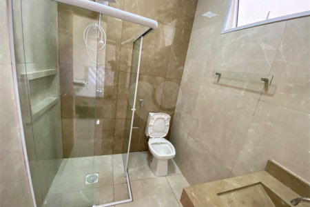 Casa térrea com piscina para venda no Residencial Arcoville