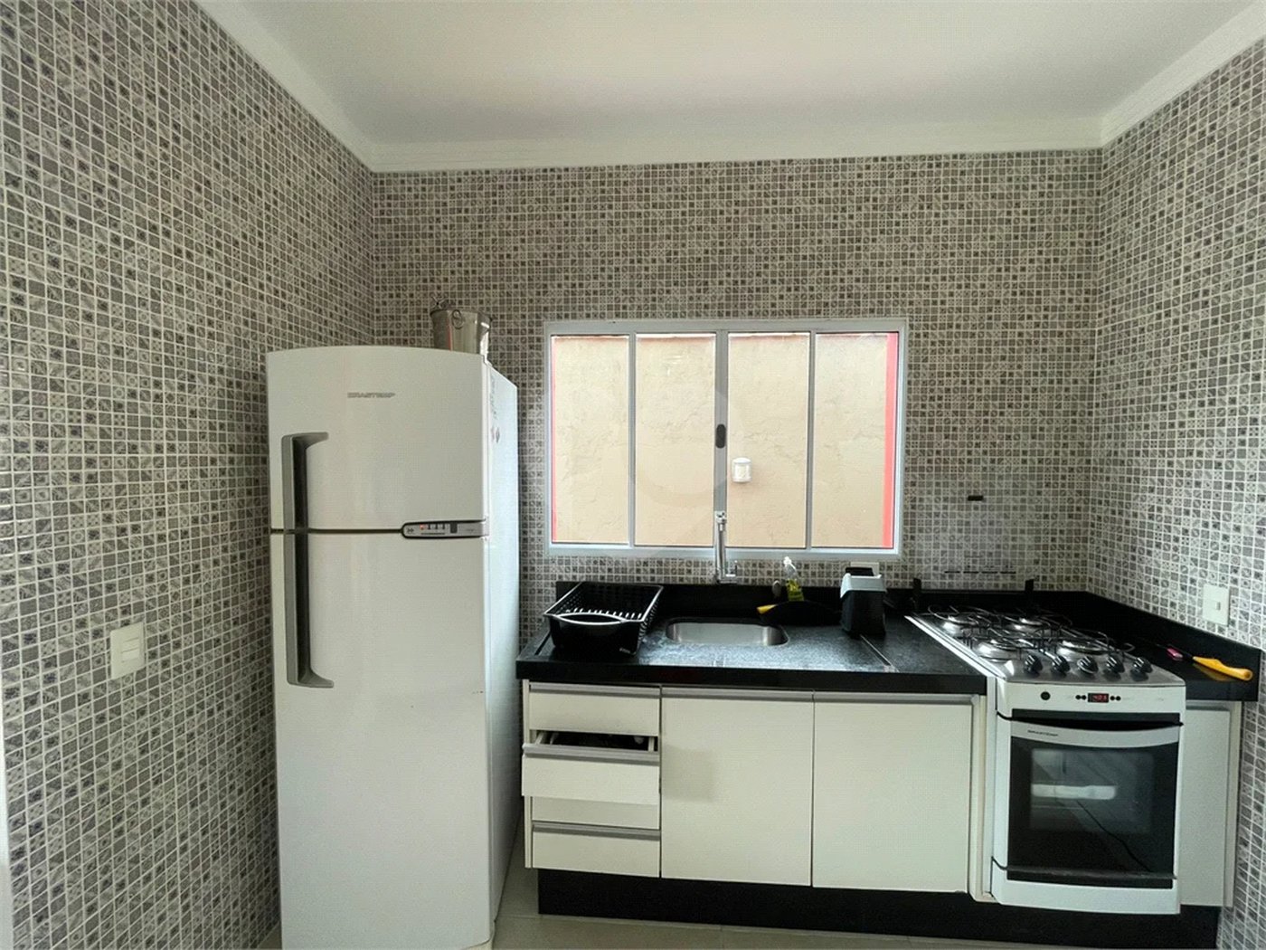 Casa à venda com 2 quartos, sendo 1 suíte,  em Morada da Praia, Bertioga, SP