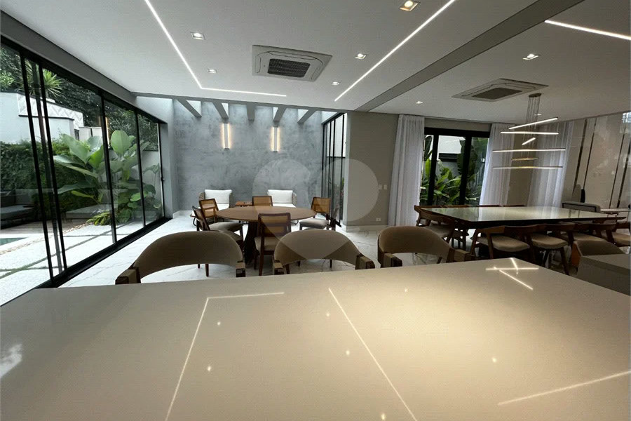 Casa à venda com 5 suítes em Riviera de São Lourenço, Bertioga, SP