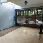 Casa Térrea com 2 dormitórios, sendo 1 suíte.