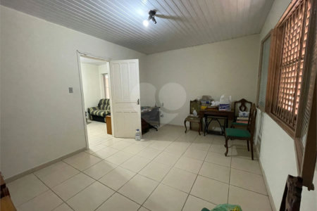 Casa à venda no Centro