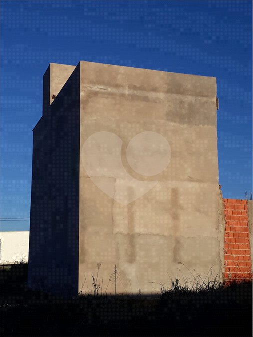 IMÓVEL COMERCIAL E RESIDENCIAL COM EXCELENTE POTENCIAL!