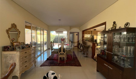 Casa à venda com 4 suítes no condomínio Swiss Park, São Carlos - SP