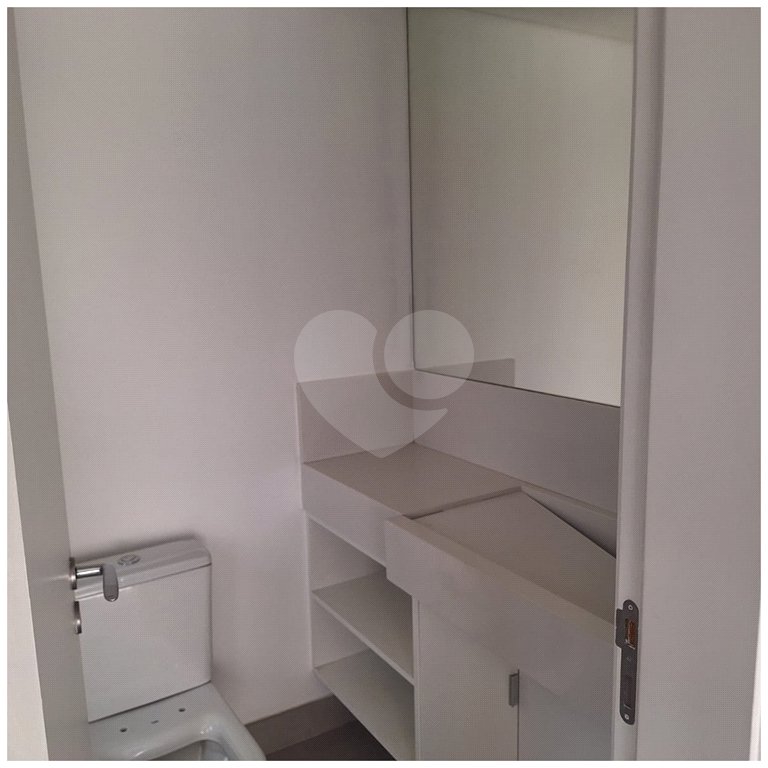 Excelente studio à venda, 45 m², novo, apresentando armários planejados, ar-condicionado e lazer total