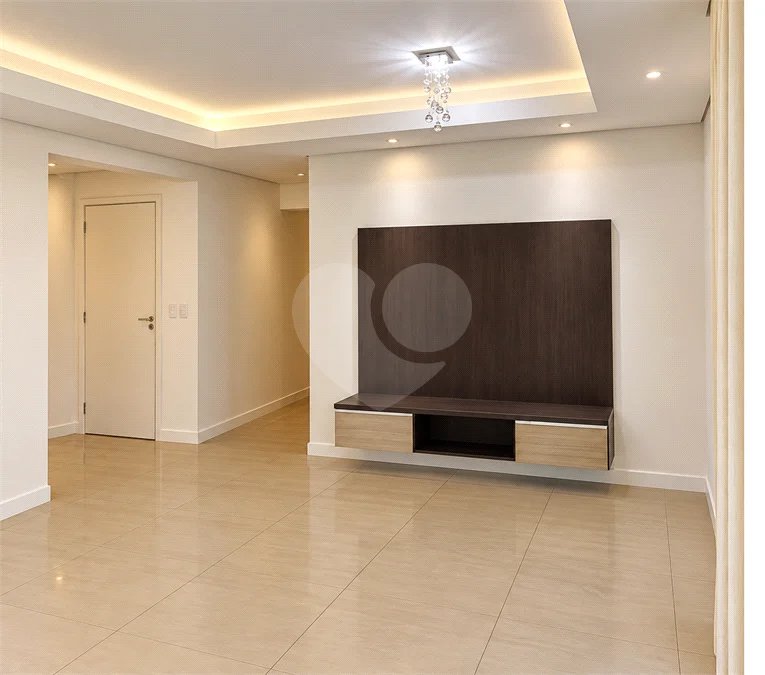 Apartamento de 130 m² no Jardim do Mar, com 3 suítes, 4 banheiros, varanda gourmet, 2 vagas e condomínio completo com piscina aquecida e lazer.
