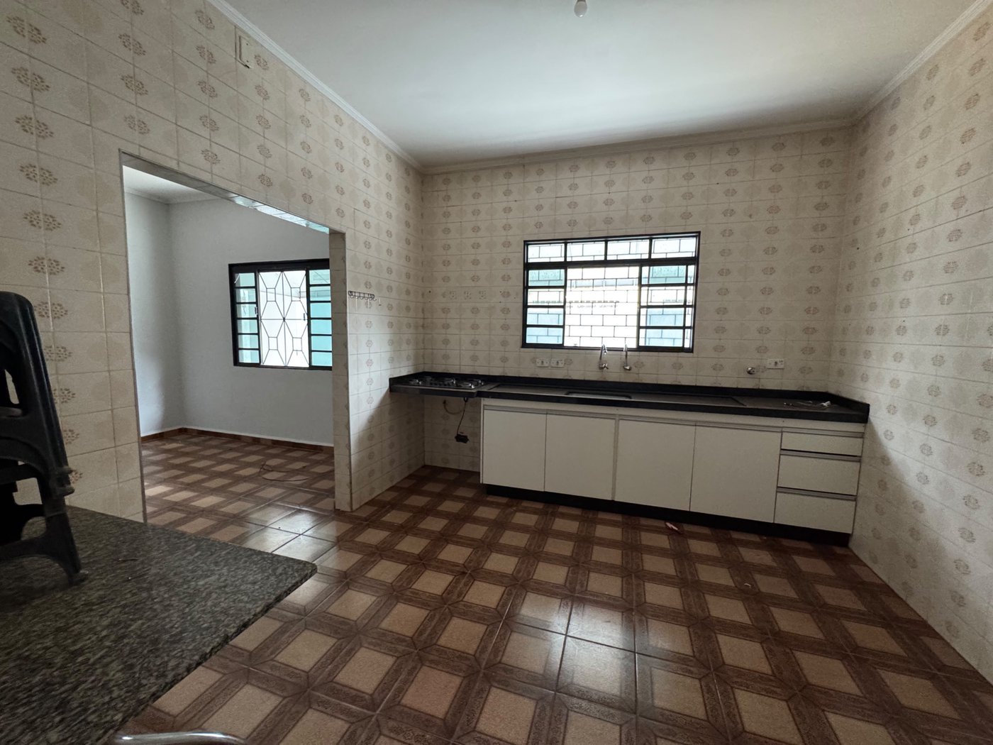 Casa para alugar com 3 quartos, sendo 1 suíte,  em Santos Dumont, Três Lagoas, MS