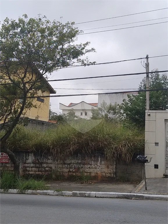 Terreno na rua Alcindo Bueno de Assis, localizada no bairro do Tucuruvi /Tremembé em São Paulo. Agende uma visita