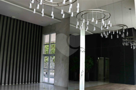 Excelente Apartamento para venda com 4 suítes, 4 vagas e lazer à venda na Vila Mariana!!