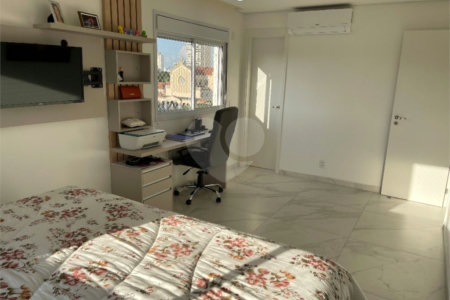 Apartamento à Venda no Ipiranga com 140m², 3 Dormitórios, 2 Suítes e 2 Vagas