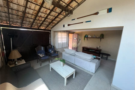 Casa à venda com 3 quartos, sendo 1 suíte,  em Rasa, Armação dos Búzios, RJ