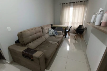 Excelente apartamento com 2 dormitórios