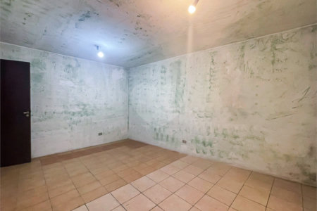 Casa - Ipiranga - 3 Quartos / Dormitórios - 2 Vagas - Venda / Compra - Avenida Ricardo Jafet