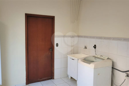 Casa em Condomínio, no Parque Sabará