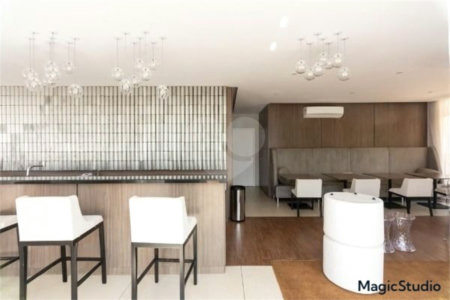 Apartamento com 66m², 2 dormitórios, 1 vaga de garagem, à venda na Barra Funda.