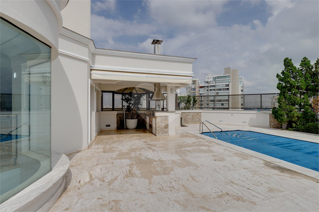 Cobertura à venda com 4 suítes em Campo Belo, São Paulo, SP