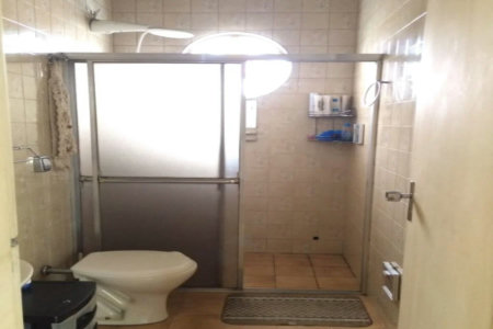 Casa à venda com 3 quartos, sendo 1 suíte, em Jardim Trussardi, São Paulo, SP