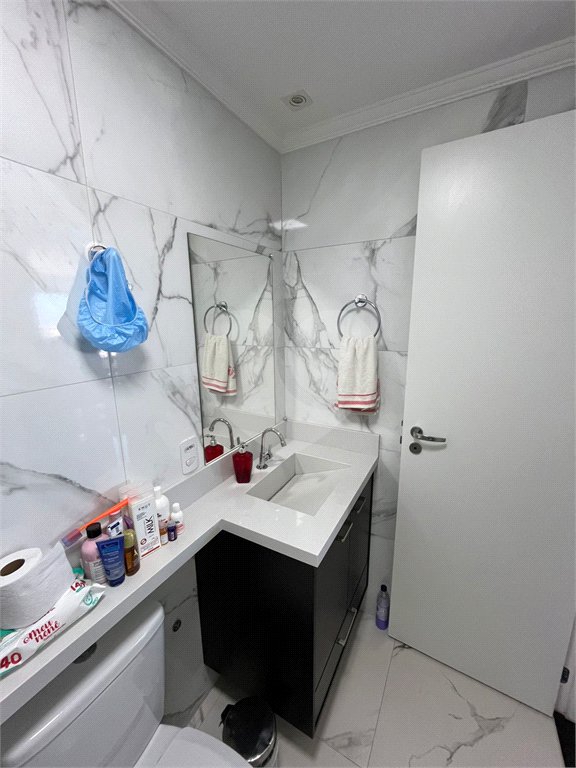 Apartamento no Brás repleto de lazer com 50 m² com 2 dormitórios e 1 vaga, Estuda Permuta