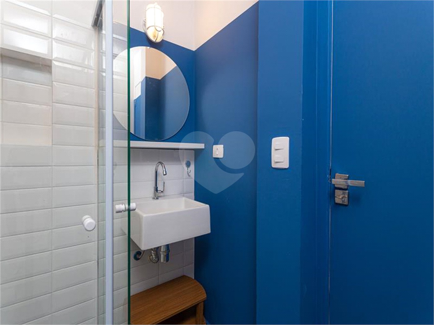 Excelente oportunidade para reformar e ficar com o apartamento dos seus sonhos!