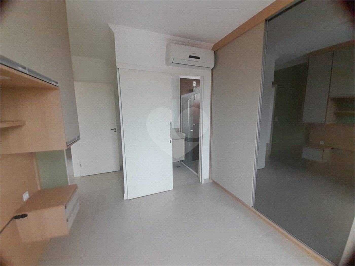 Apartamento Mobiliado para Venda e Locação no Edifício Annelise - São Carlos